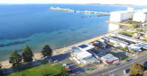 Tasman Beachside Apartment, Port Lincoln